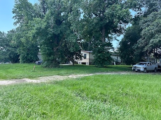 0 Shadow Bay Dr E, Willis, TX 77318