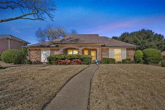 932 Bluffview Dr, Desoto, TX 75115