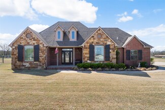8203 N 242 Rd, Beggs, OK 74421