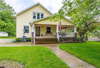 319 N Church St, Bethany, IL 61914