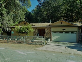 2991 Bender Dr, Lucerne, CA 95458