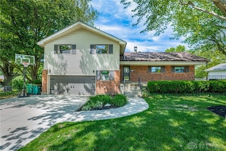3222 Wooster Dr, Beavercreek, OH 45434