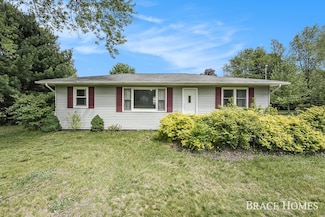 12110 Edgerton Ave NE, Cedar Springs, MI 49319