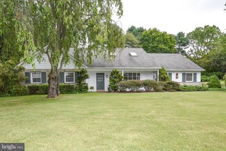 61 Holyoke Rd, Richboro, PA 18954