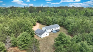 4669 Dyer Rd, Eagle River, WI 54521