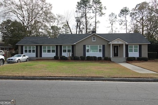 704 W Smith St, Claxton, GA 30417