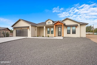 236 Nooch Rd, Socorro, TX 79927