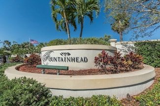 572 7th Square Unit 101, Vero Beach, FL 32962