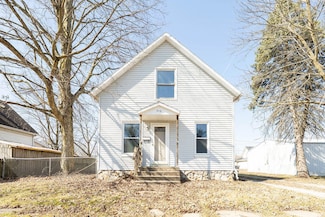 910 Rumely St, La Porte, IN 46350