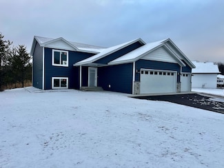 11404 Andrew St, Brainerd, MN 56401