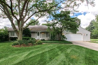 7695 Apple Hill Ct SE, Ada, MI 49301