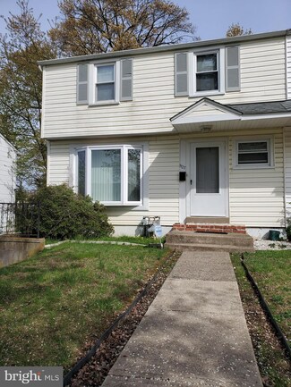 1127 Mulberry St, Brookhaven, PA 19015