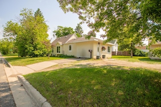 724 10th St NW, Bemidji, MN 56601