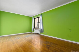 251 Seaman Ave Unit 2H, New York, NY 10034