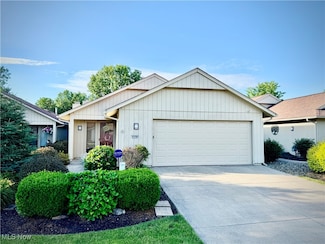 21520 Oak Bark Trail, Strongsville, OH 44149