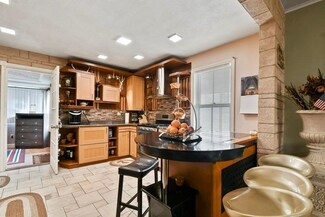 295 Lake St, East Weymouth, MA 02189
