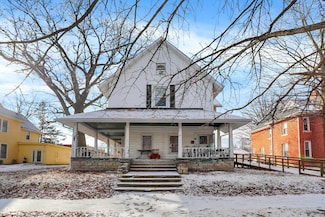 315 N High St, Hartford City, IN 47348
