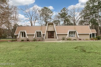 1109 Peachtree Rd NW, Wilson, NC 27896