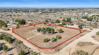 6294 Sunnyslope Rd, Phelan, CA 92371
