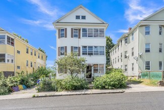 35 Stanton St, Worcester, MA 01605