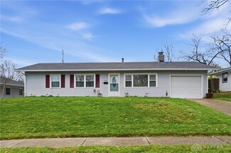 1230 Hemlock Dr, Fairborn, OH 45324