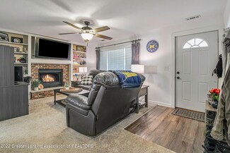 6216 Hilliard Rd, Lansing, MI 48911