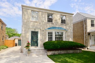6218 N Leona Ave, Chicago, IL 60646