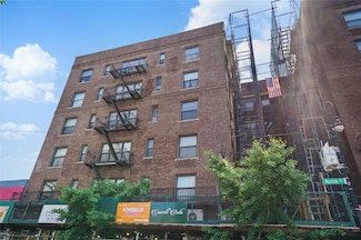 7234 Austin St Unit A7, Forest Hills, NY 11375