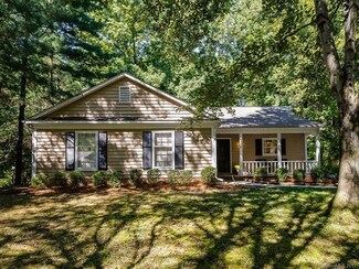 606 Heather Ln, Charlotte, NC 28209