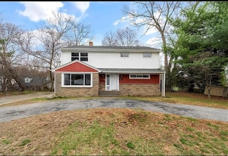 75 Hobson Ave, North Providence, RI 02911