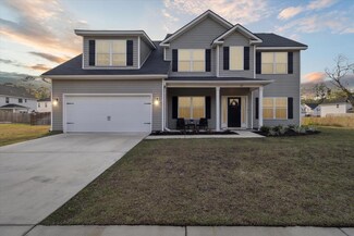 127 Summit Cir, Midway, GA 31320