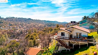 20842 Caylor Dr, Soulsbyville, CA 95372