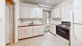140-21 31st Rd Unit 3F, Flushing, NY 11354