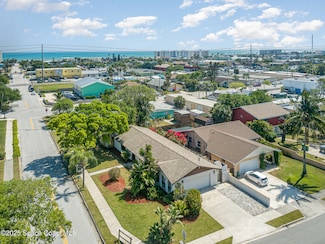 380 N 2nd St, Cocoa Beach, FL 32931