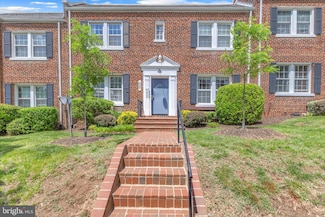 945 Randolph St NW Unit A, Washington, DC 20011