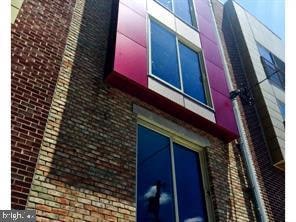 441 N Wiota St, Philadelphia, PA 19104
