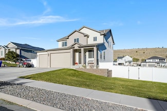 7338 N Pawnee Rd, Eagle Mountain, UT 84005