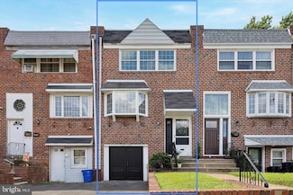 12136 Sweet Briar Rd, Philadelphia, PA 19154