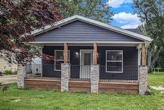 414 W Superior St, Osceola, IN 46561