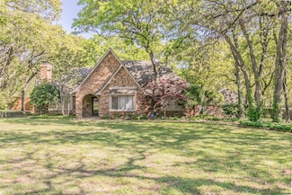 2111 Meadowview Dr, Keller, TX 76262