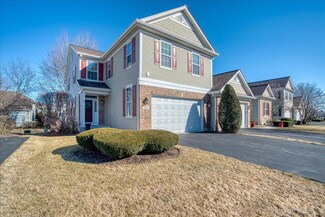 389 Mayborne Ln, Geneva, IL 60134