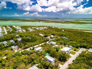 27087 Angelfish Rd, Summerland Key, FL 33042
