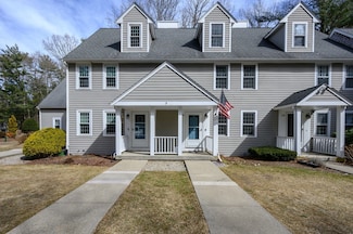 129 Twin Lakes Dr Unit 129, Halifax, MA 02338