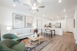 10733 Passion Heights St, Las Vegas, NV 89179