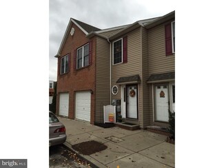 2656 Alresford St, Philadelphia, PA 19137