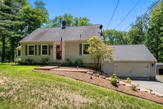 14 Circle Dr, Monson, MA 01057