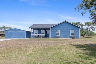 124 W Dragon St, Driscoll, TX 78351