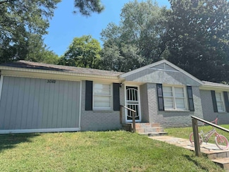 3082 Overton Crossing St, Memphis, TN 38127