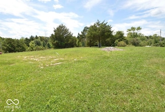 2743-2744 Worthington Way, Country Squire Lakes, IN 47265