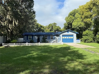 810 S Thacker Ave, Kissimmee, FL 34741